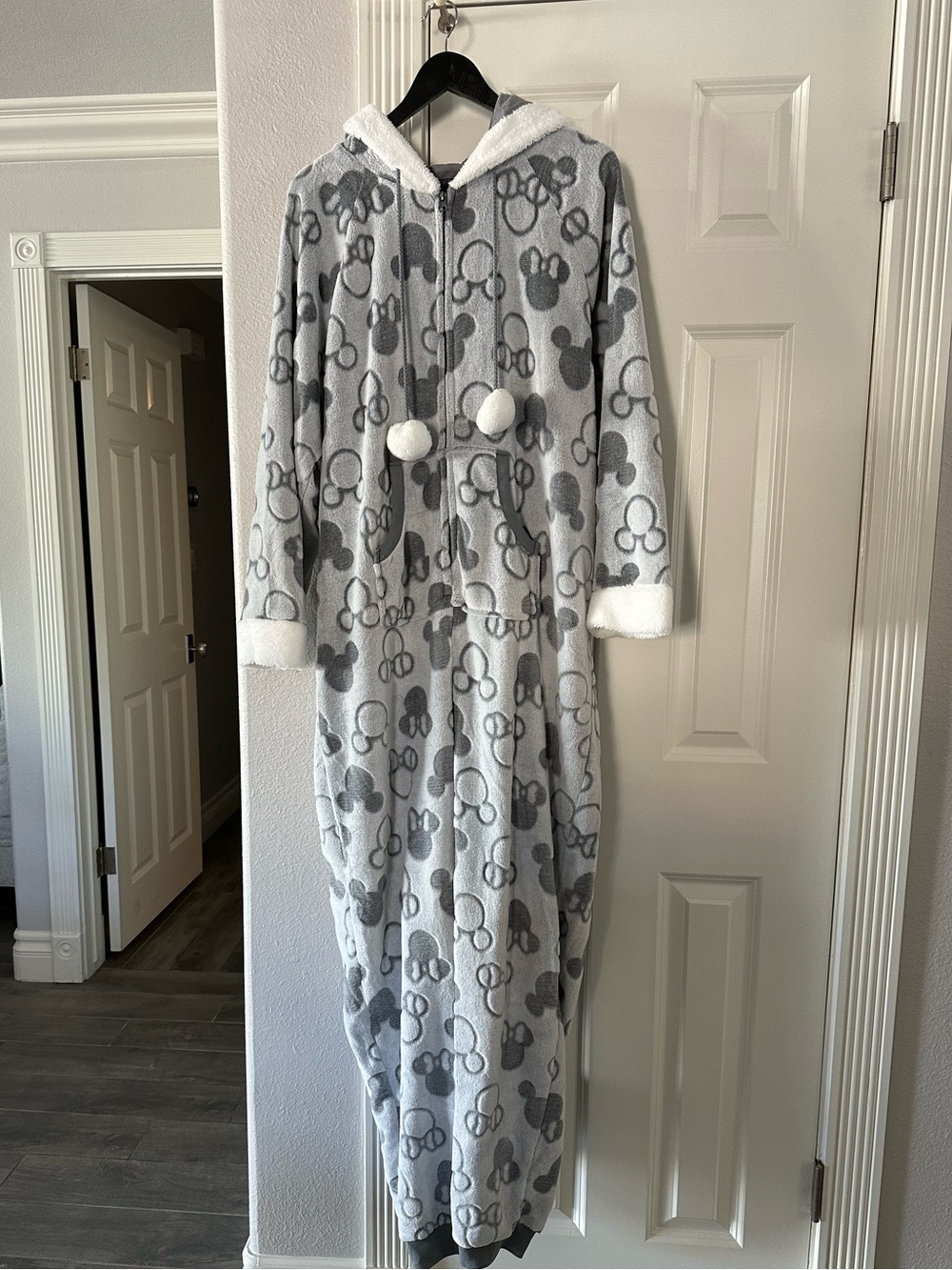 Disney Mickey Mouse Women’s XL Plush Fleece Hooded Onesie Pajamas 3D Ears